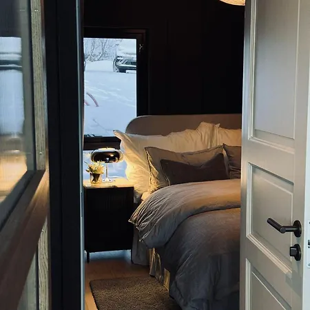 בית נופש Fredvang Lodge, Lofoten *